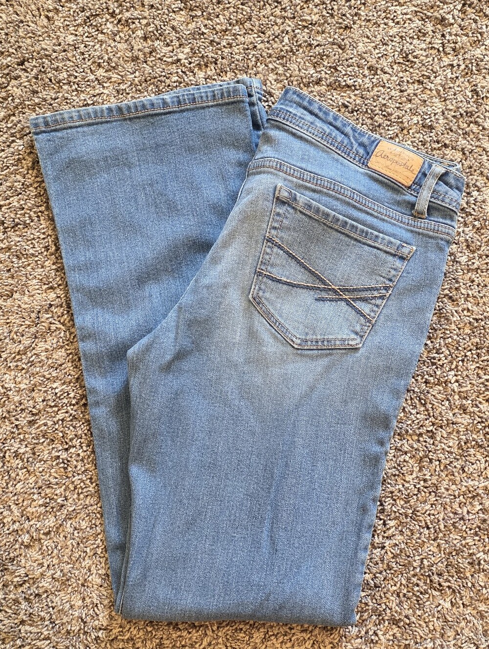 Aeropostale Women's Light Wash Chelsea Boot Cut Jeans Sz 10R